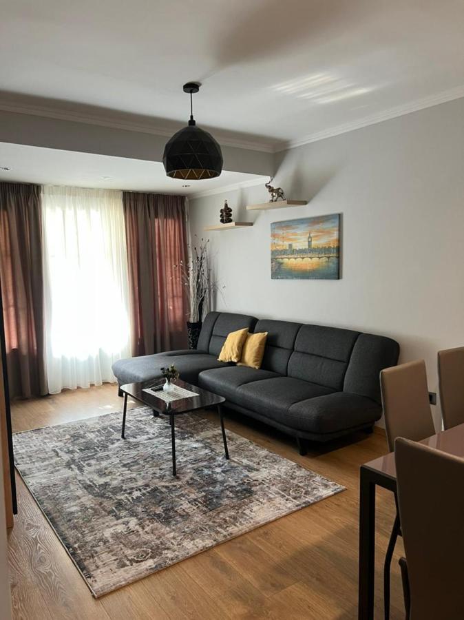 Comfort Home 1 Tirana Exterior photo